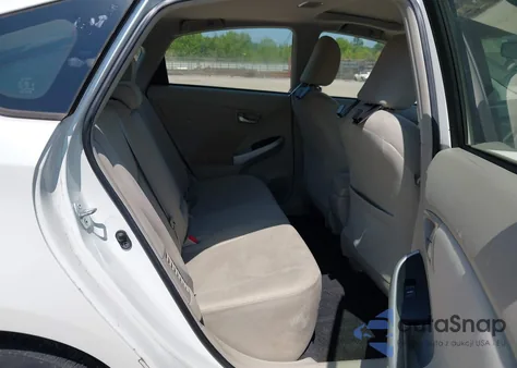 2015 Toyota Prius Three from USA, damaged, VIN JTDKN3DUXF0446352